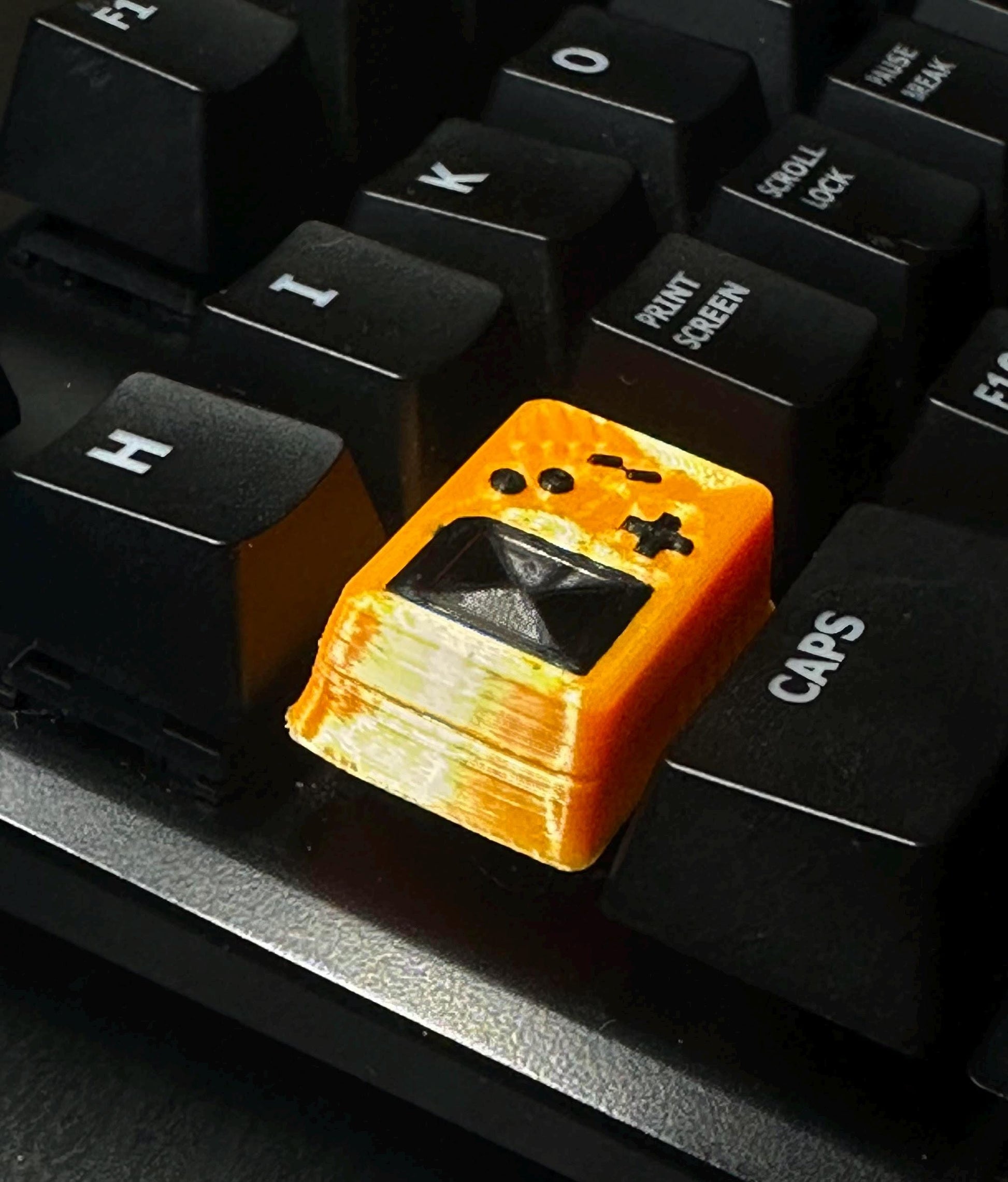 Gameboy - Tab Key - Artisan Mechanical Keyboard Keycap - Cherry MX Switch - Design by Hiko3D