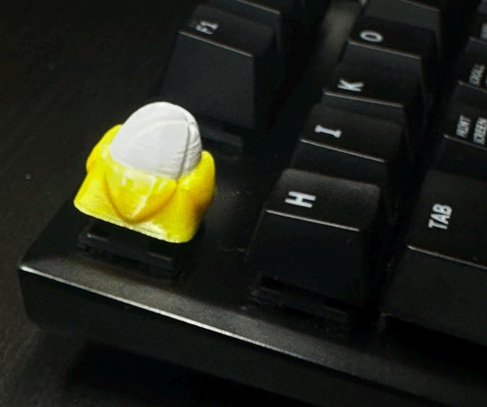 Banana - Food - Artisan Mechanical Keyboard Keycap - Cherry MX Switch