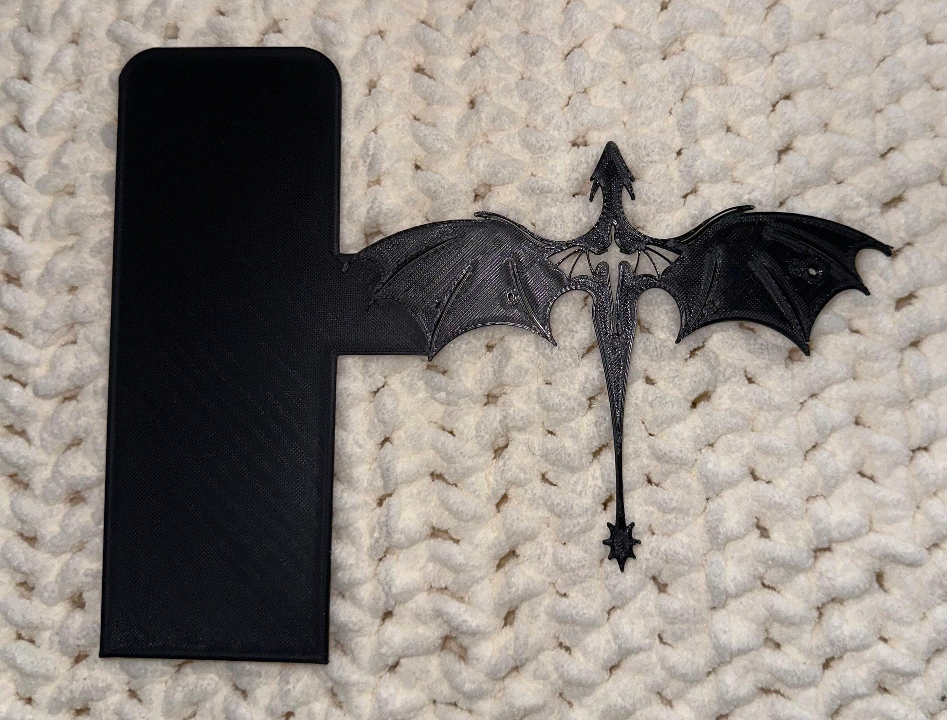 Dragon Bookshelf Silhouette Fourth Wing Inspired
