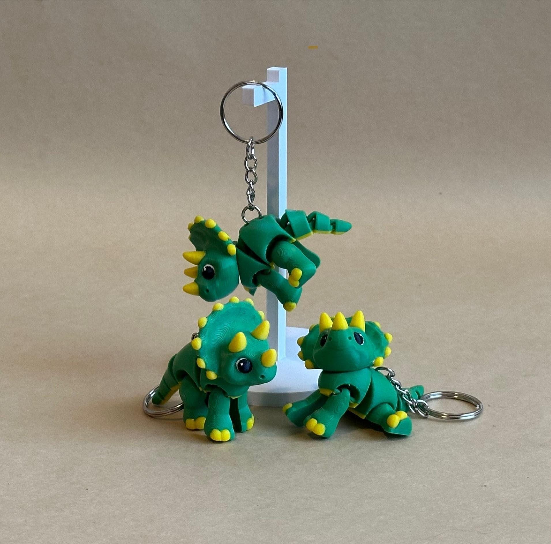 Tipsy Triceratops - Articulated Flexi moving keychain