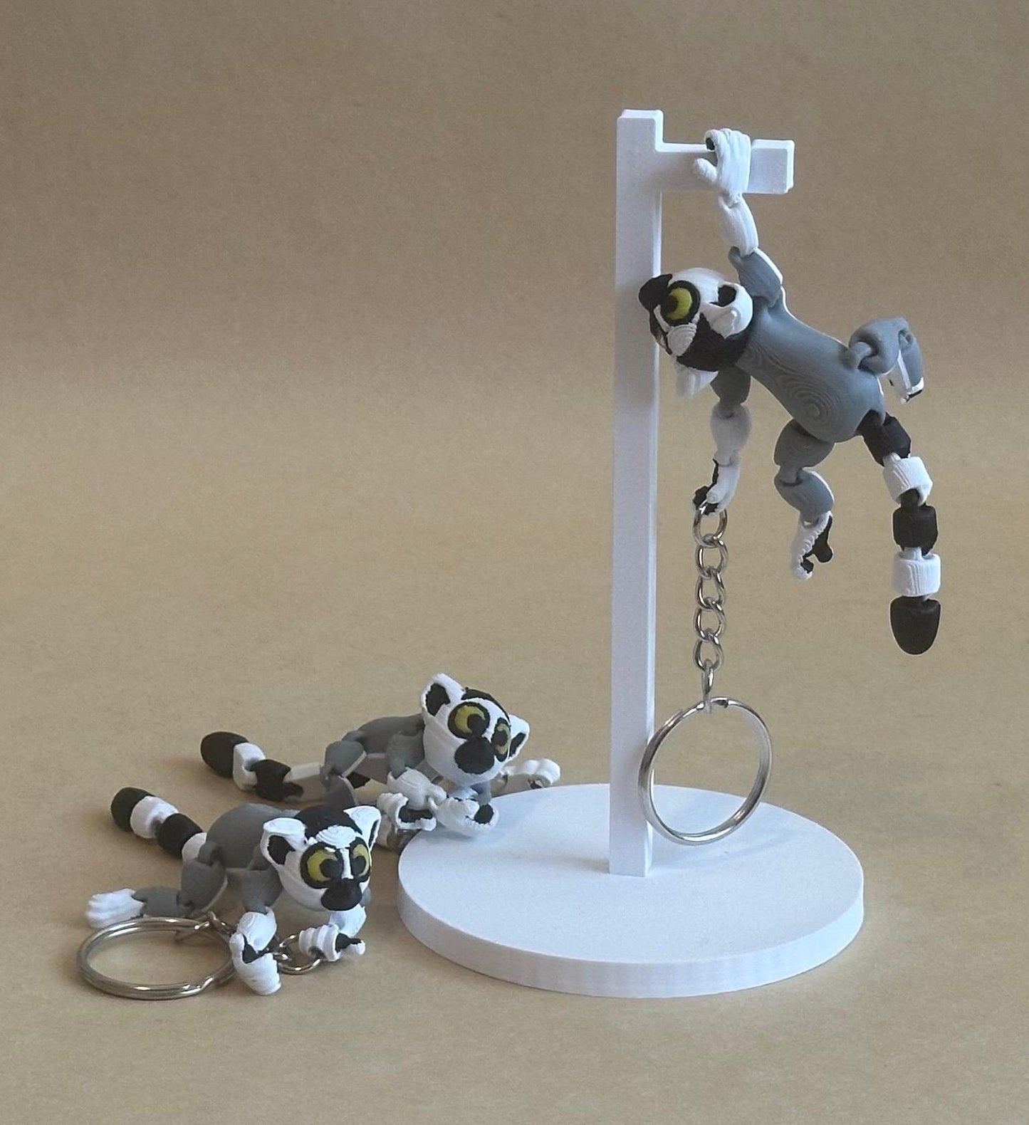 Linking Lemur - Articulated Flexi moving keychain