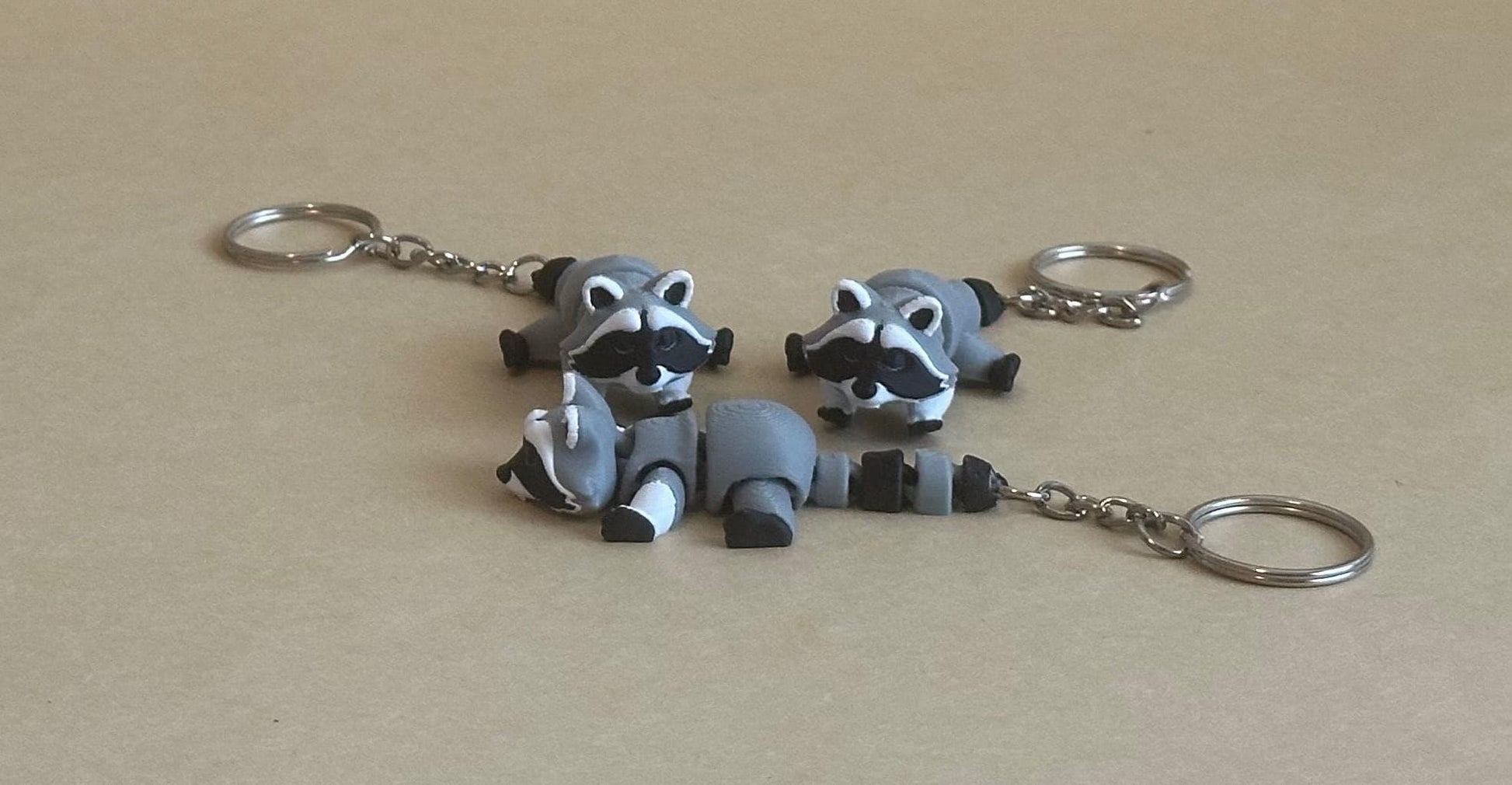 Riggly Raccoon - Articulated Flexi moving keychain
