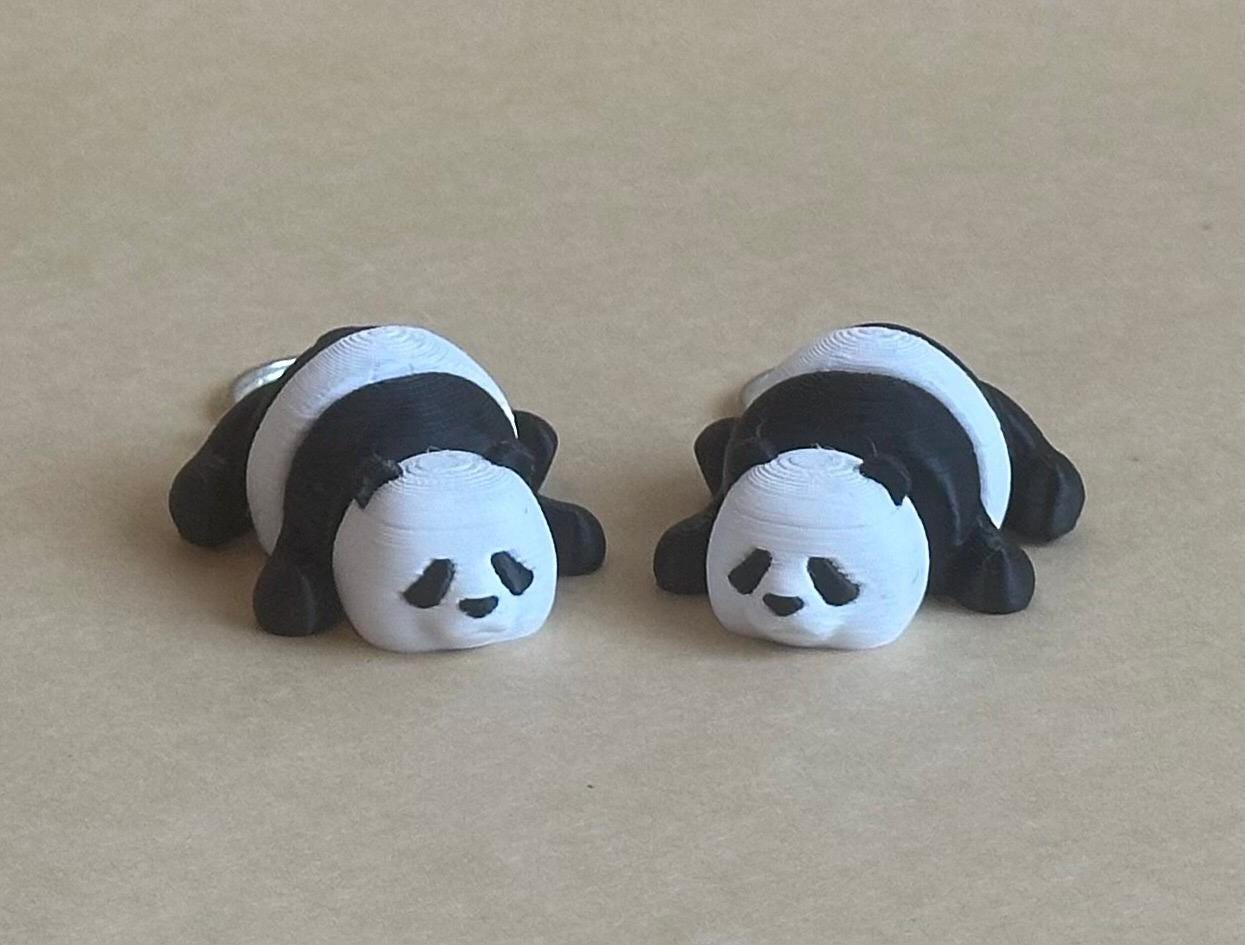 Playful Panda - Articulated Flexi moving keychain
