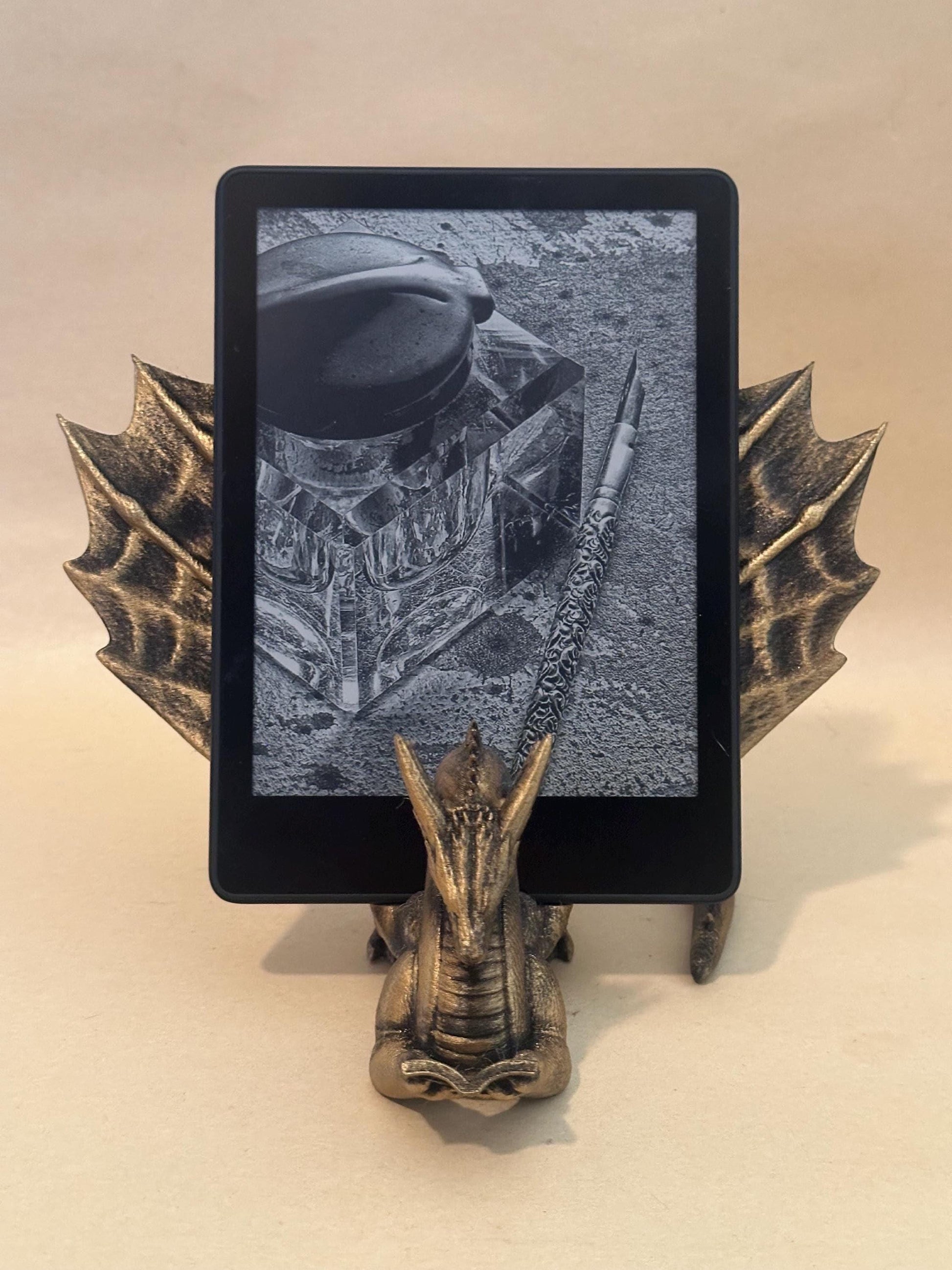 Book Wyrm 3D Dragon Kindle Stand Holder Display