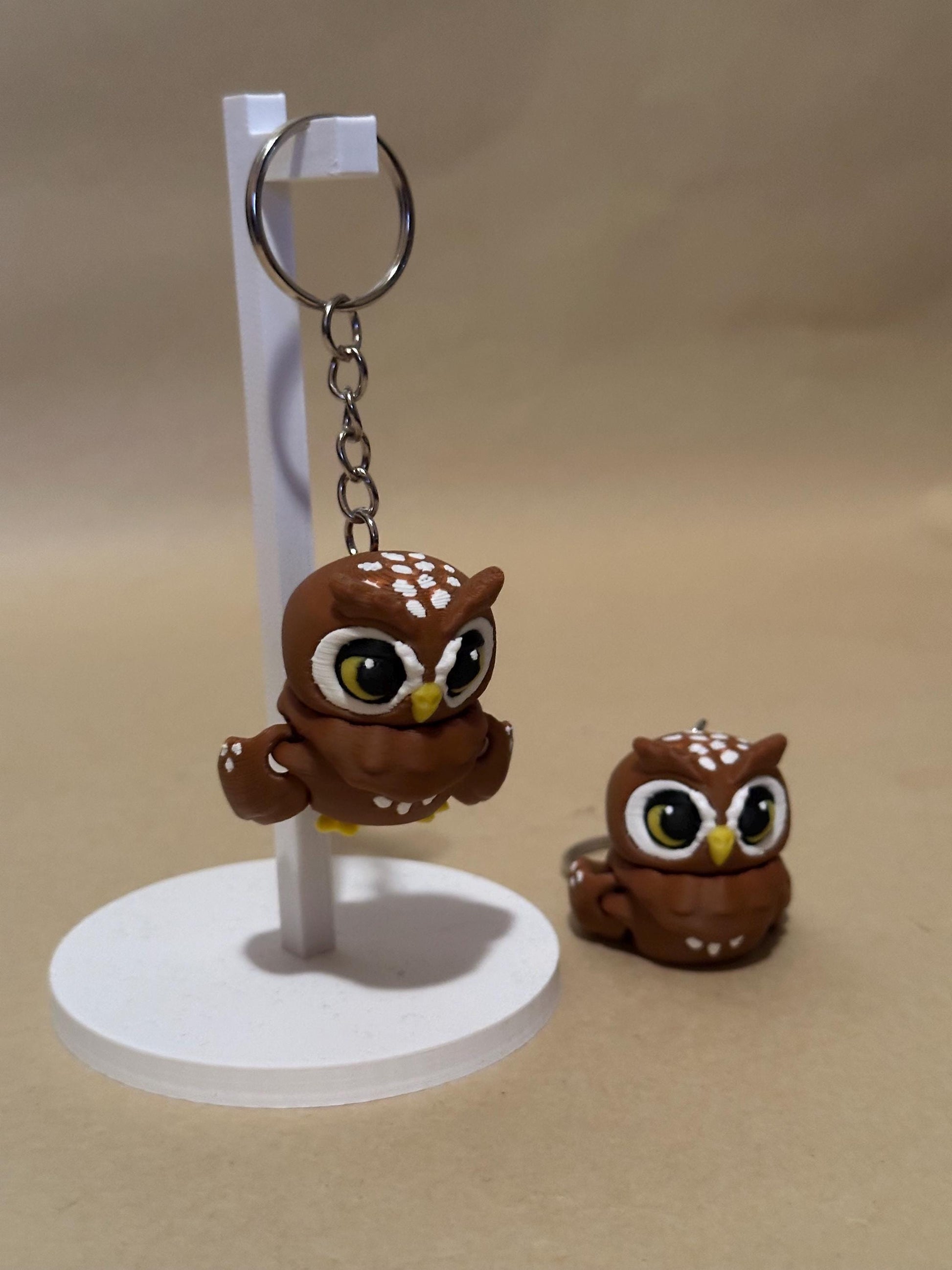 Owl - Brown - Articulated Flexi moving keychain