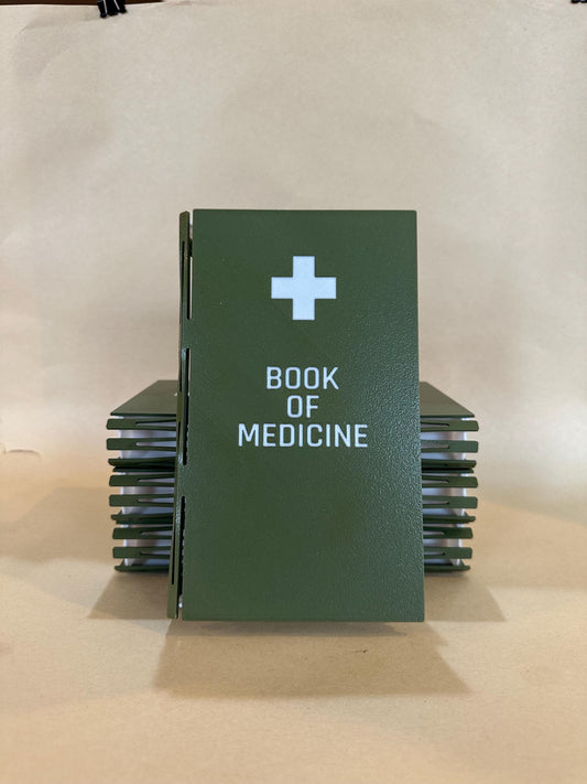 Book of Medicine - Travel Pill & Medicine + Epi pen container