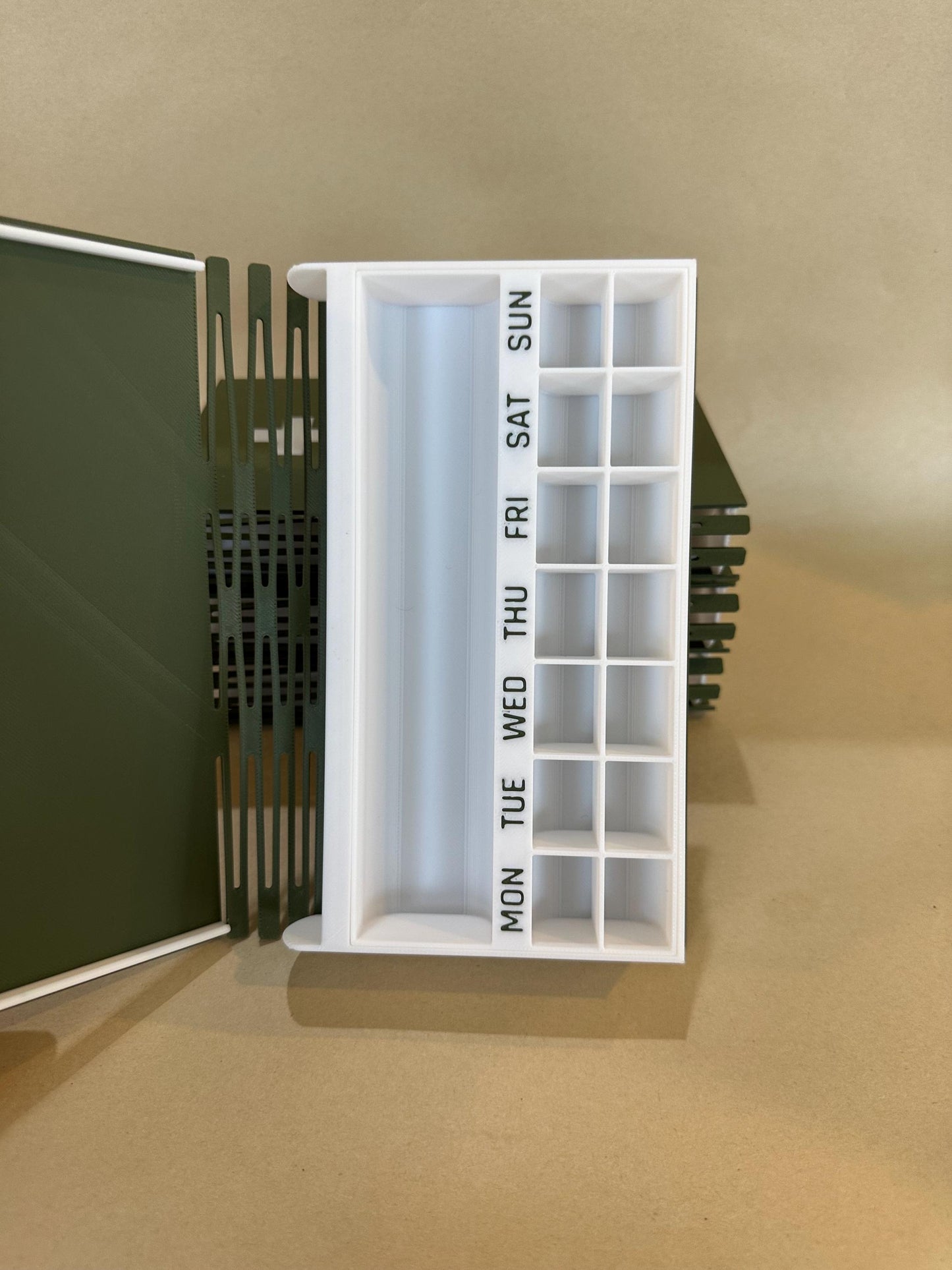 Book of Medicine - Travel Pill & Medicine + Epi pen container
