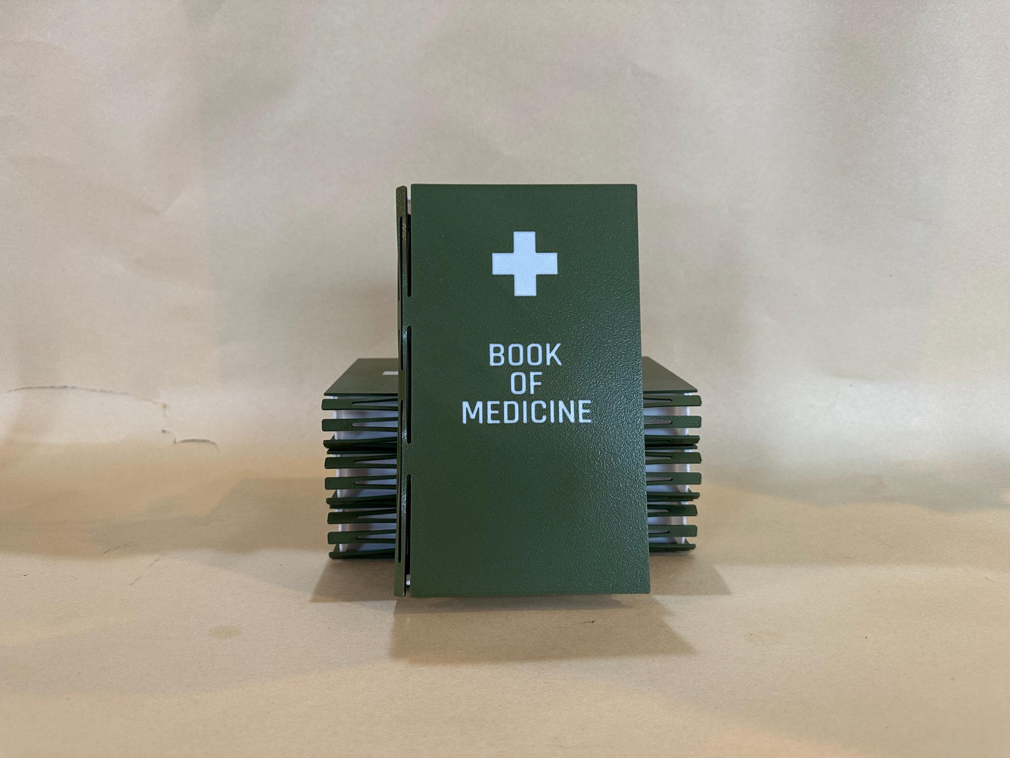 Book of Medicine - Travel Pill & Medicine + Epi pen container