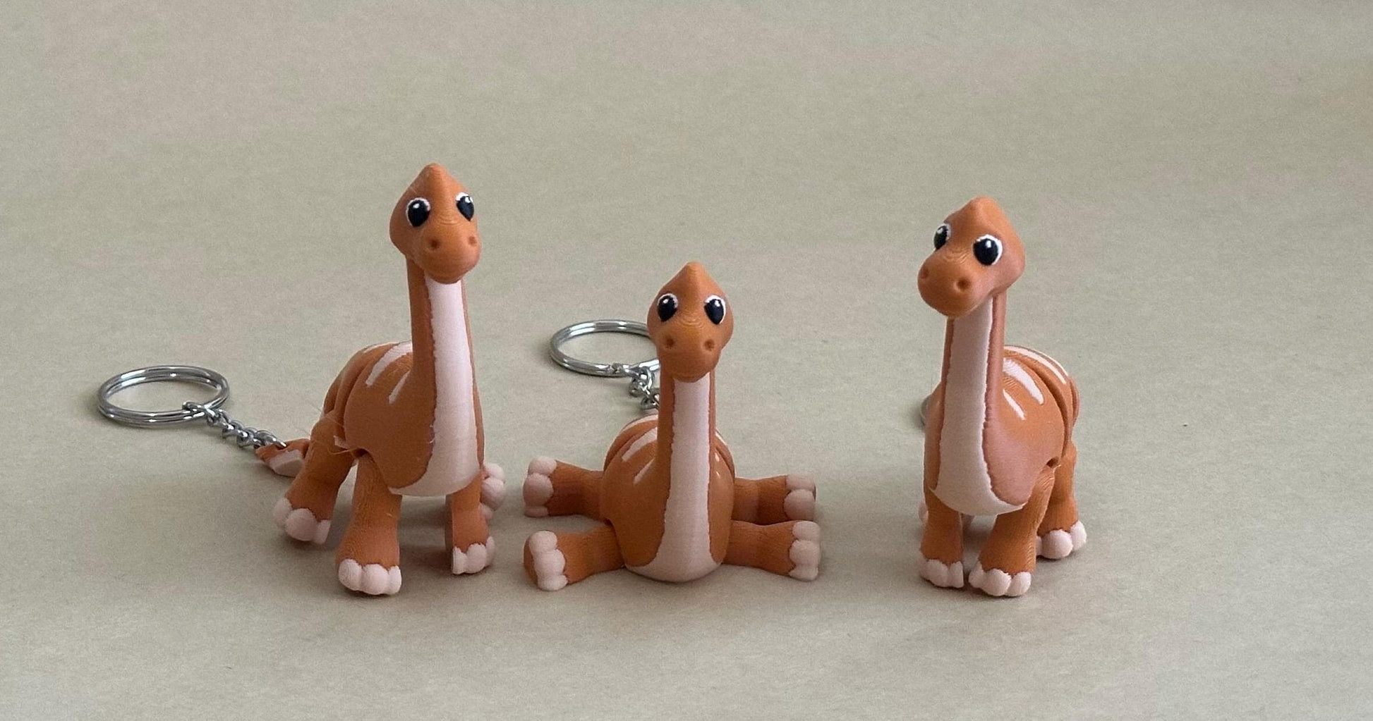 Brawny Brachiosaurus - Articulated Flexi Keychain